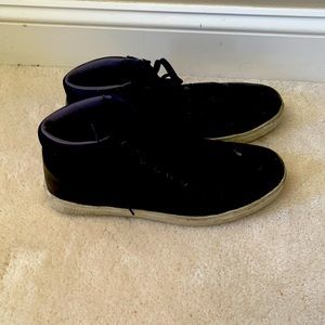 Perry Ellis black high top sneakers, size 11, very comfy